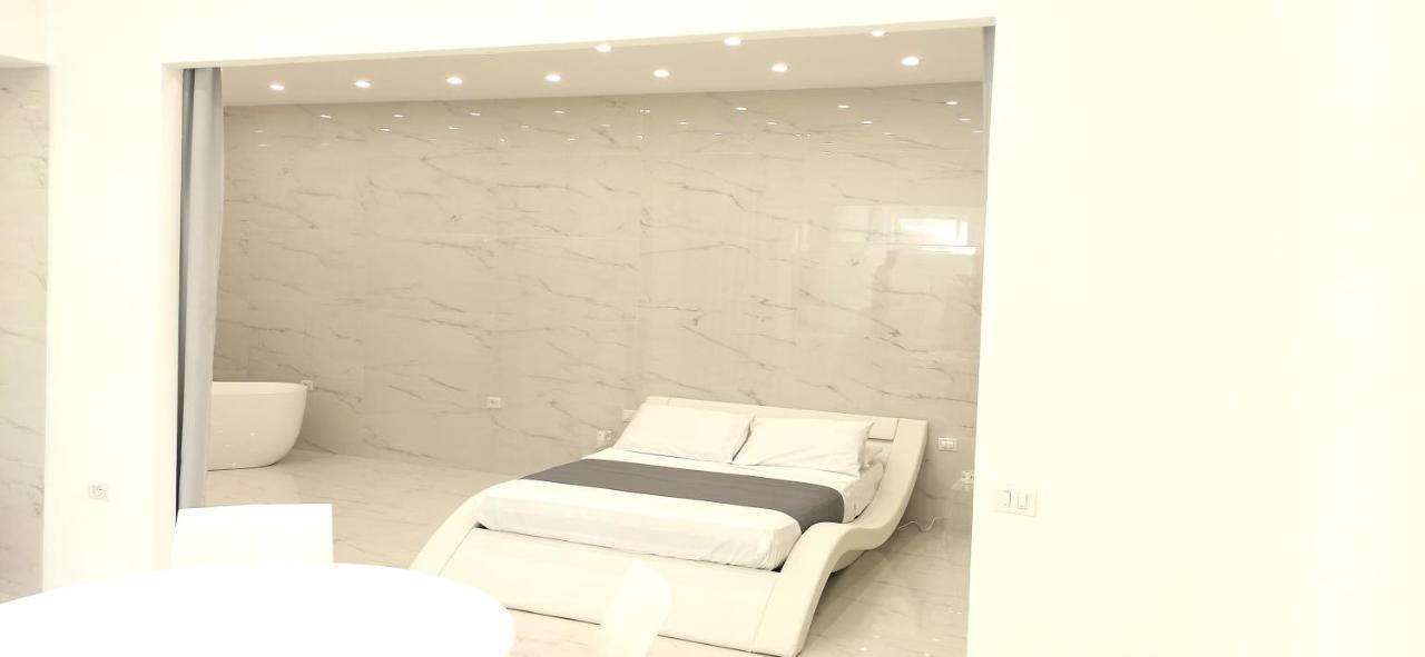 Elegant Basement Suite Orosei Dış mekan fotoğraf