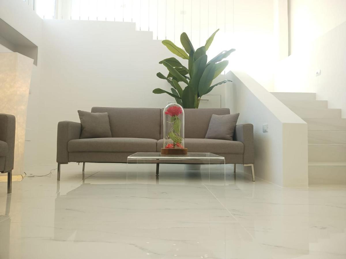 Elegant Basement Suite Orosei Dış mekan fotoğraf